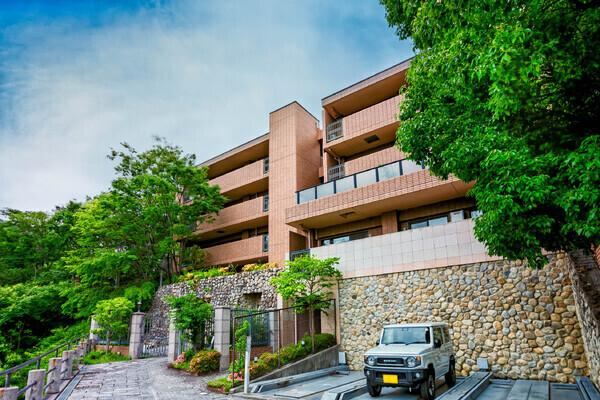 2LDK apartment in Ashiya, Hyogo - Photo 1