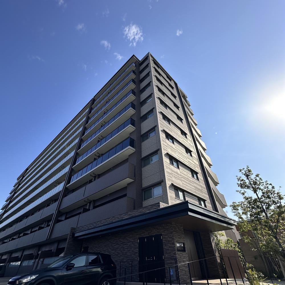 4LDK apartment in Miyazaki, Miyazaki - Photo 1