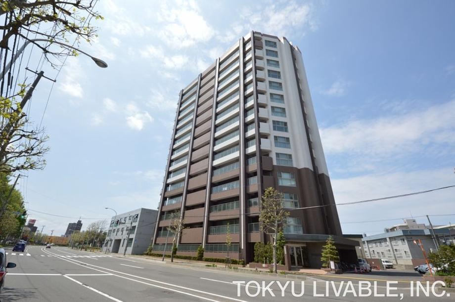 3LDK apartment in Atsubetsu Ward, Sapporo, Hokkaido - Photo 1