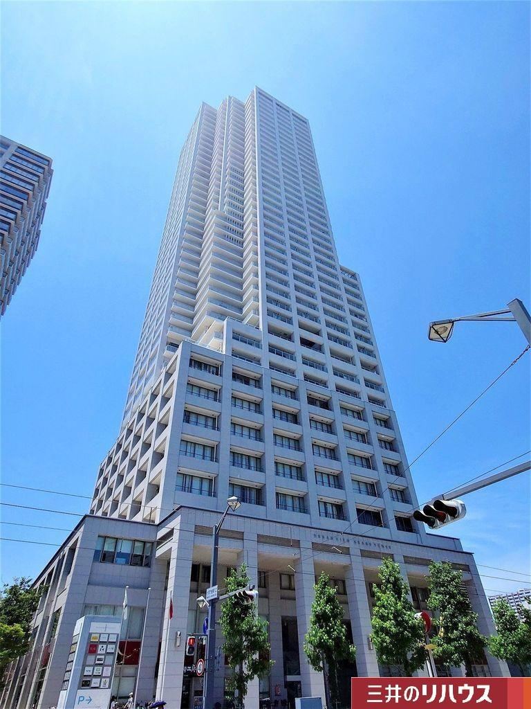 2LDK apartment in Naka Ward, Hiroshima - Photo 1