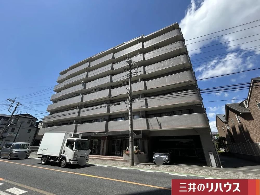 3LDK apartment in Tokorozawa, Saitama - Photo 1
