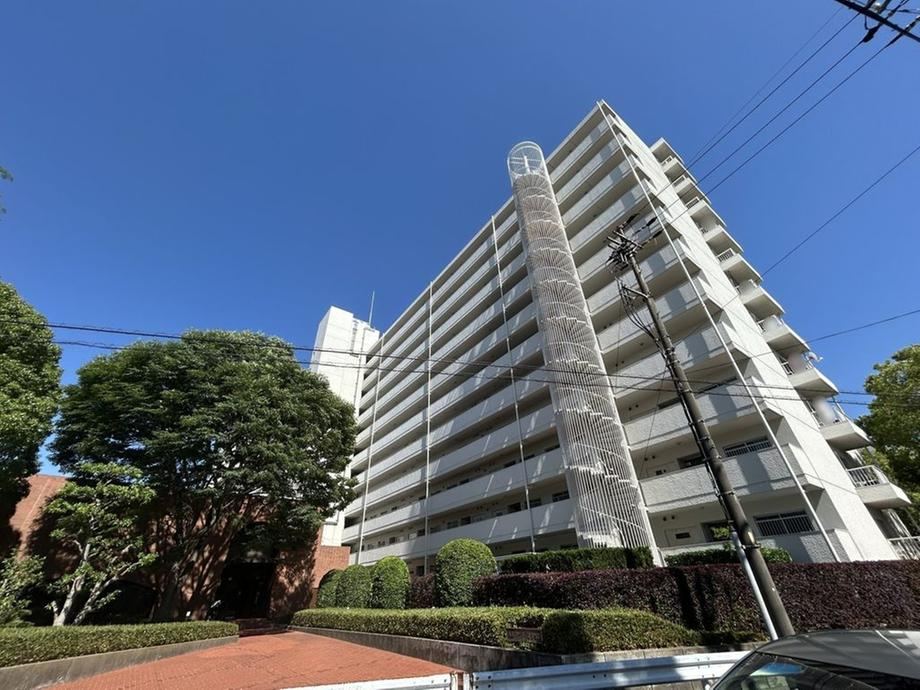 3LDK apartment in Showa Ward, Nagoya, Aichi - Photo 1