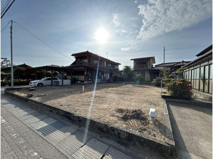 195 m² land in Nomi, Ishikawa - Photo 1