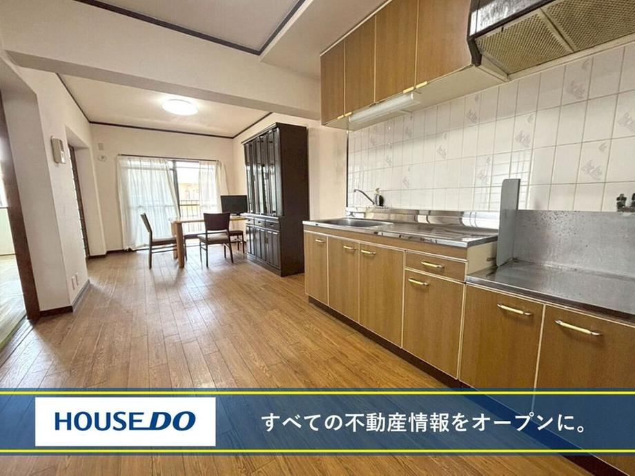 4LDK apartment in Kokuraminami Ward, Kitakyushu, Fukuoka - Photo 1