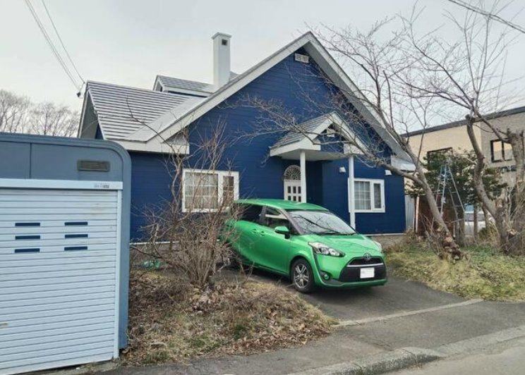 4LDK house in Chitose, Hokkaido - Photo 1