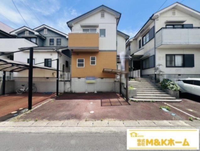 4LDK house in Handa, Aichi - Photo 1