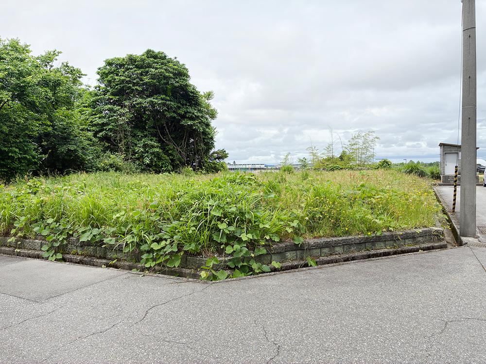 475 m² land in Toyama, Toyama - Photo 1