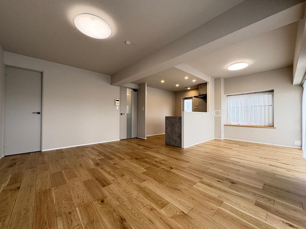 3LDK apartment in Chikushino, Fukuoka - Photo 1