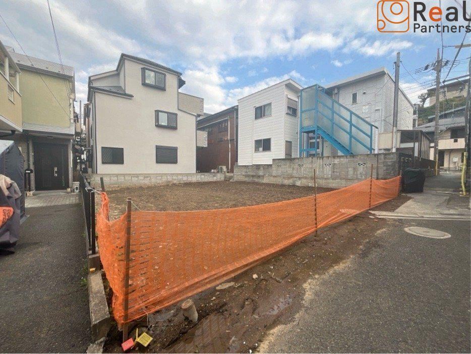 60 m² land in Naka Ward, Yokohama, Kanagawa - Photo 1