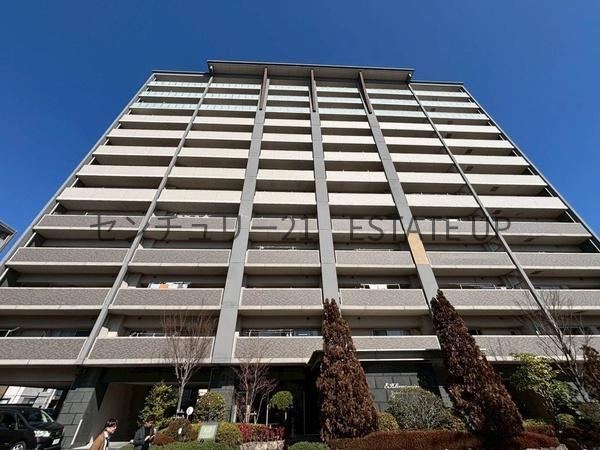 4LDK apartment in Kagoshima, Kagoshima - Photo 1