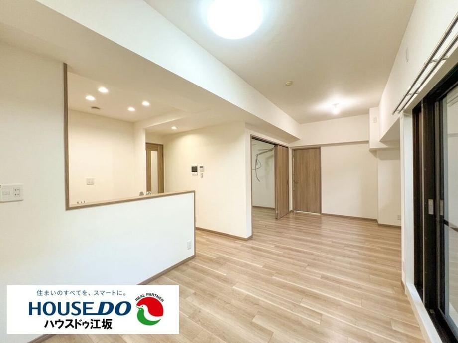 4LDK apartment in Suita, Osaka - Photo 1