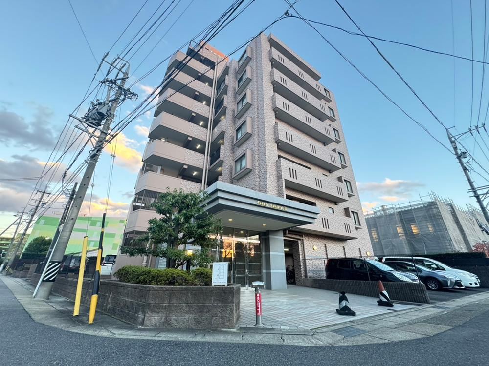 4LDK apartment in Nishi Ward, Nagoya, Aichi - Photo 1