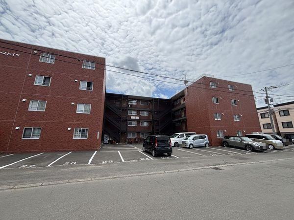 2LDK apartment in Toyohira Ward, Sapporo, Hokkaido - Photo 1