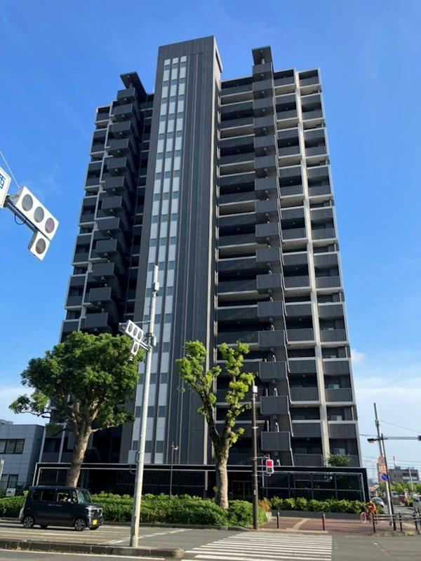 4LDK apartment in Fuji, Shizuoka - Photo 1