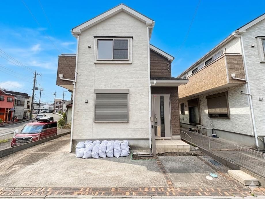 4LDK house in Ageo, Saitama - Photo 1