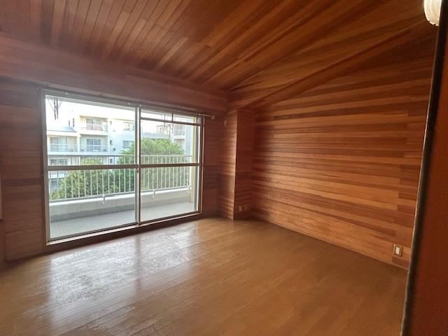 3LDK apartment in Suita, Osaka - Photo 1