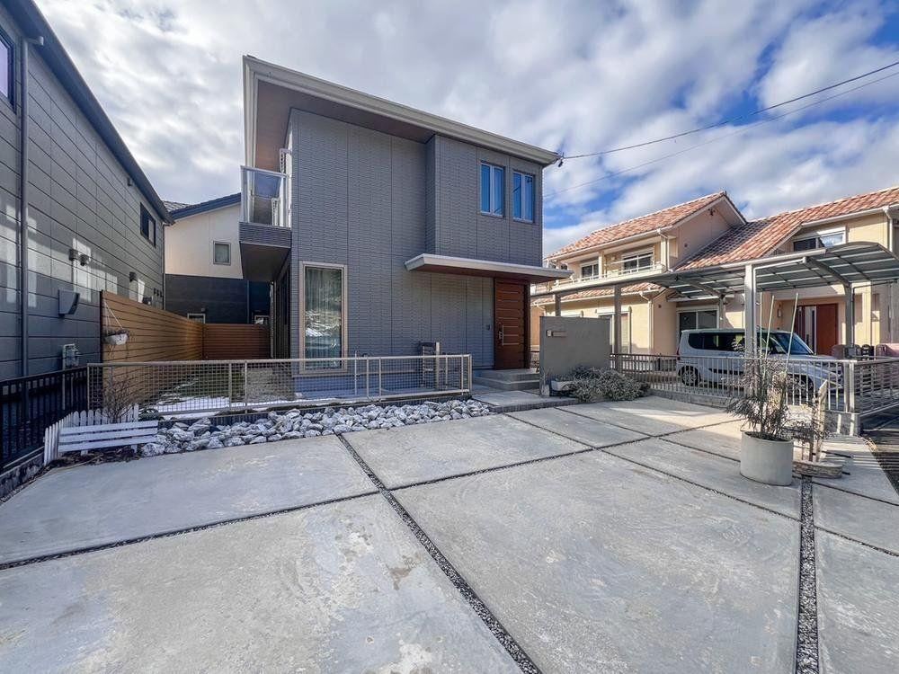 3LDK+S house in Gifu, Gifu - Photo 1