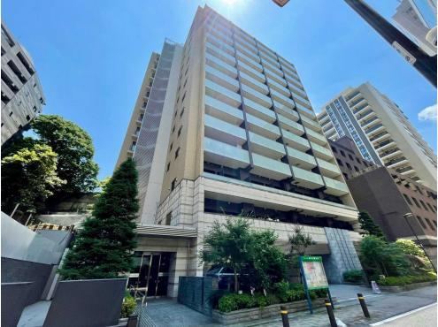1LDK apartment in Minato Ward, Tokyo - Photo 1
