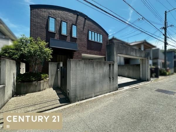 4LDK+S house in Wakayama, Wakayama - Photo 1