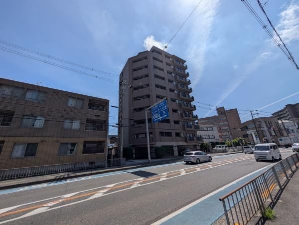 3LDK apartment in Kita Ward, Sakai, Osaka - Photo 1