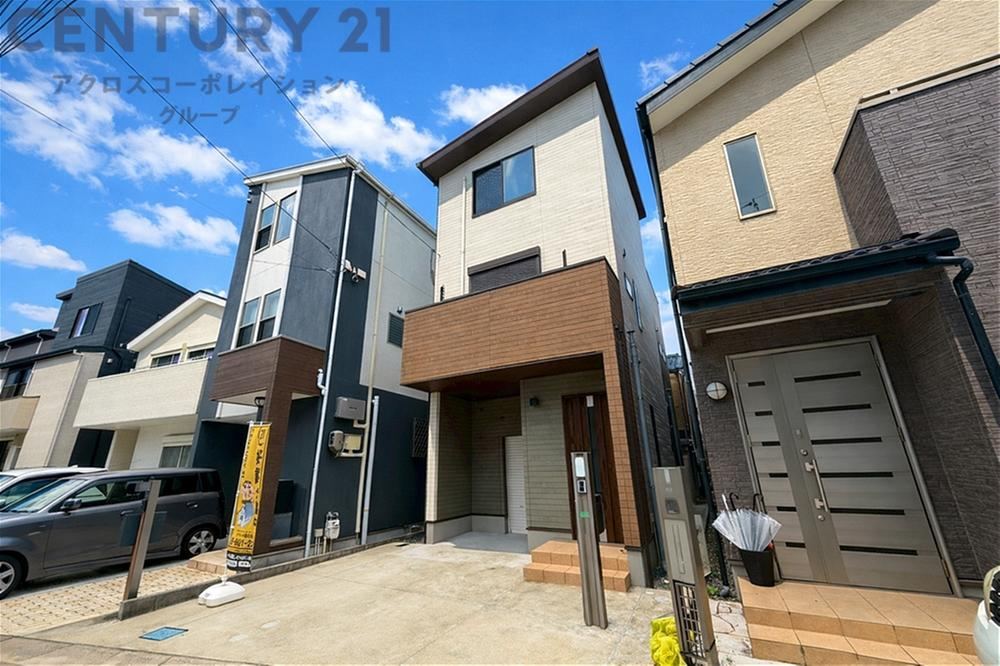 3LDK house in Amagasaki, Hyogo - Photo 1