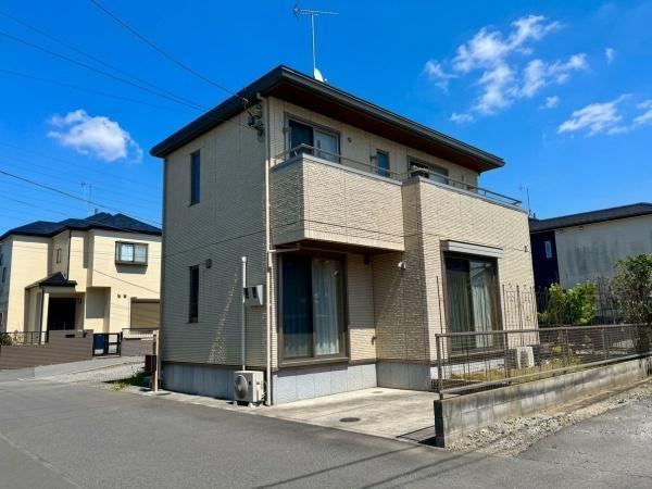 4LDK house in Soka, Saitama - Photo 1