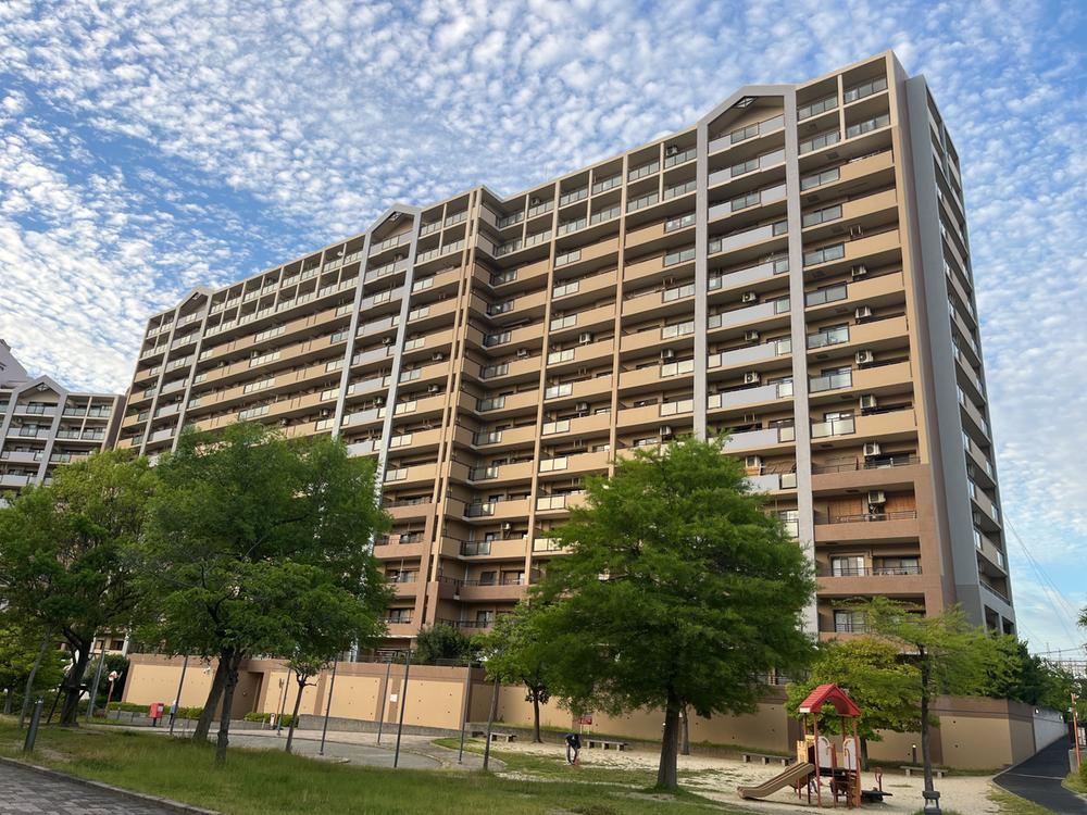 3LDK apartment in Izumi, Osaka - Photo 1
