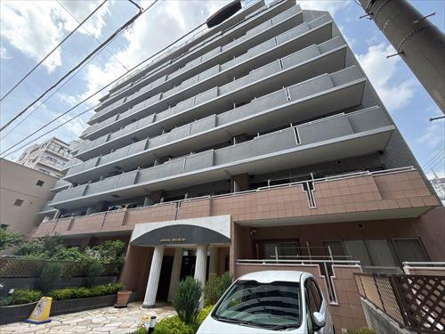2LDK apartment in Sumida Ward, Tokyo - Photo 1