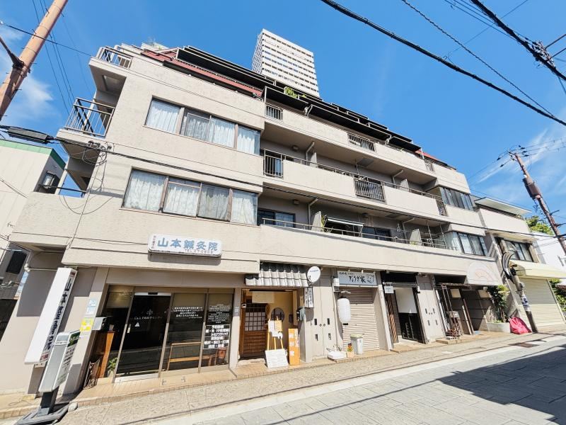 2LDK+S apartment in Nara, Nara - Photo 1