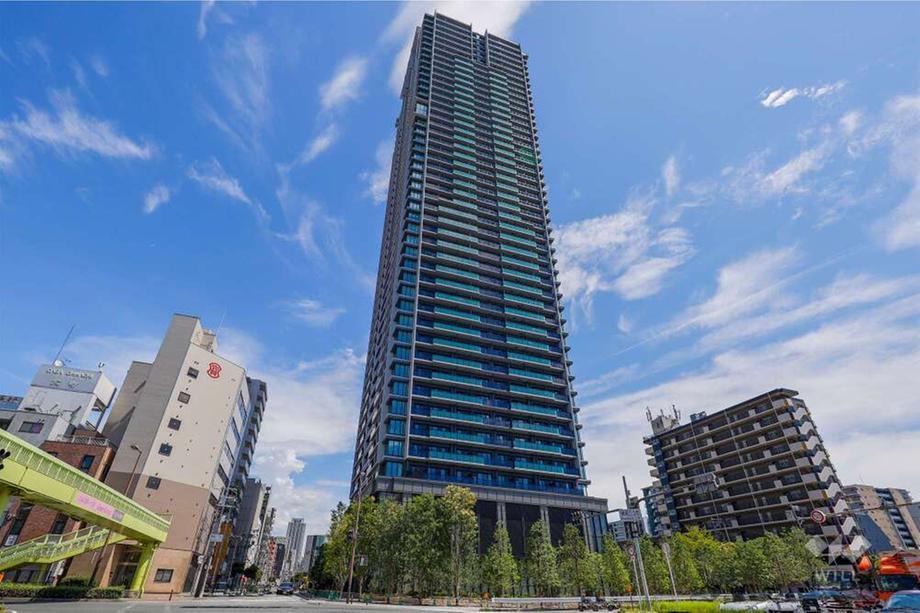 3LDK apartment in Nishi Ward, Osaka - Photo 1