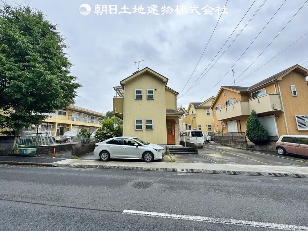 4LDK house in Machida, Tokyo - Photo 1