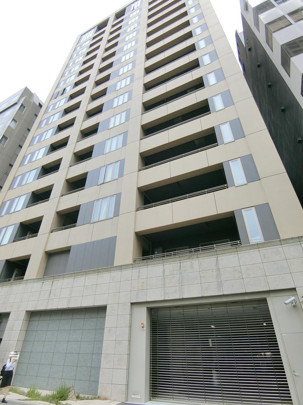 studio apartment in Chuo Ward, Osaka - Photo 1