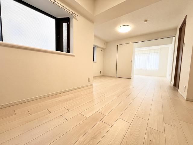 2LDK apartment in Soka, Saitama - Photo 1