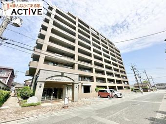 4LDK apartment in Arao
