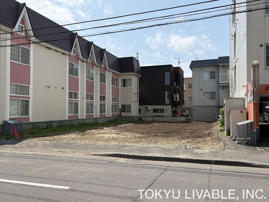 240 m² land in Kita Ward, Sapporo, Hokkaido - Photo 1