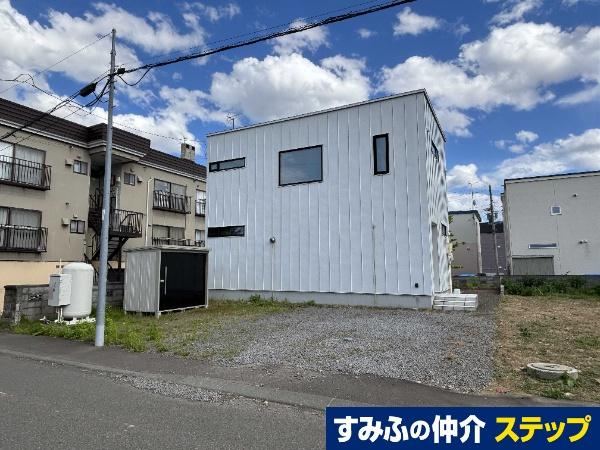 3LDK house in Shiroishi Ward, Sapporo, Hokkaido - Photo 1