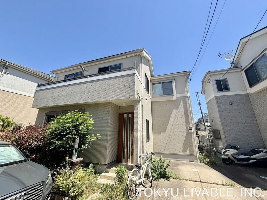 4LDK house in Niiza, Saitama - Photo 1