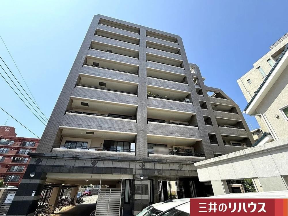 2LDK+S apartment in Sawara Ward, Fukuoka - Photo 1