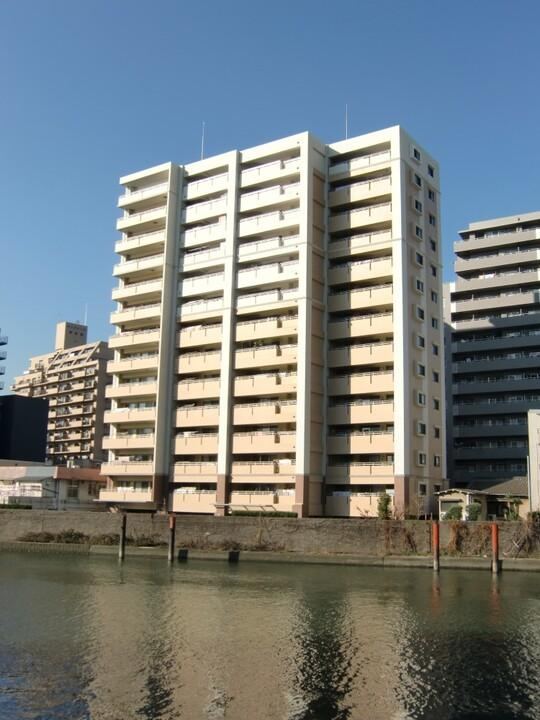 2LDK apartment in Nishi Ward, Osaka - Photo 1