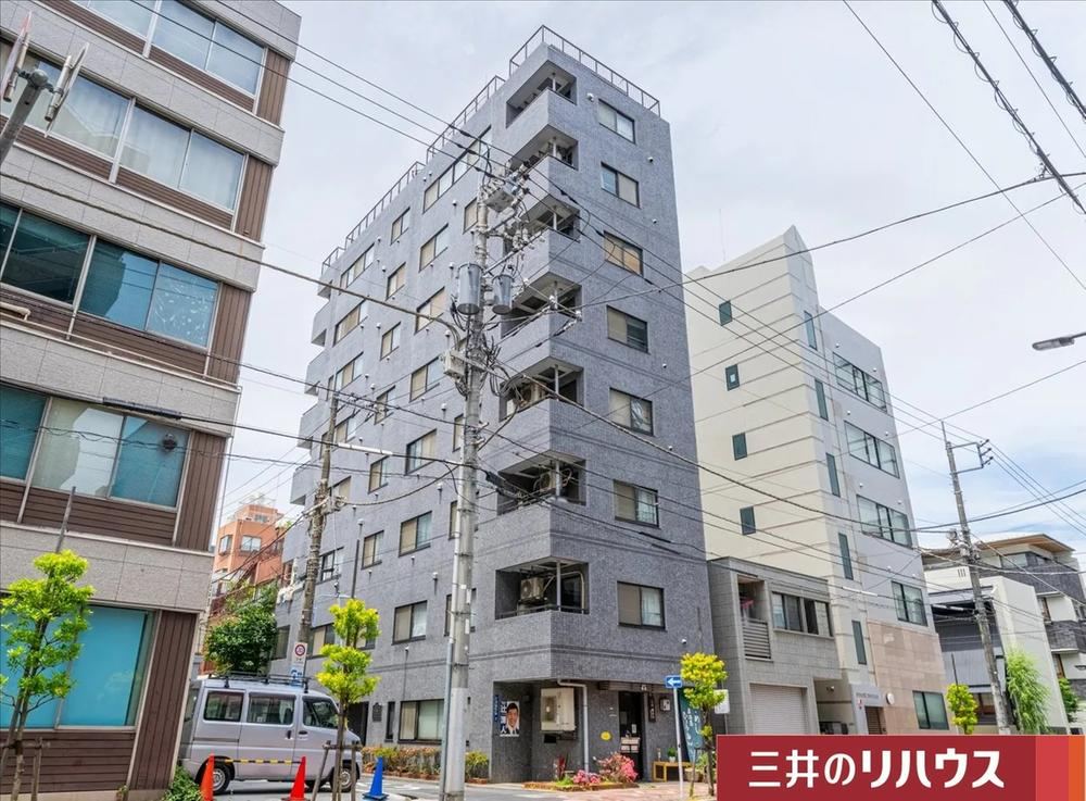 2DK apartment in Taito Ward, Tokyo - Photo 1