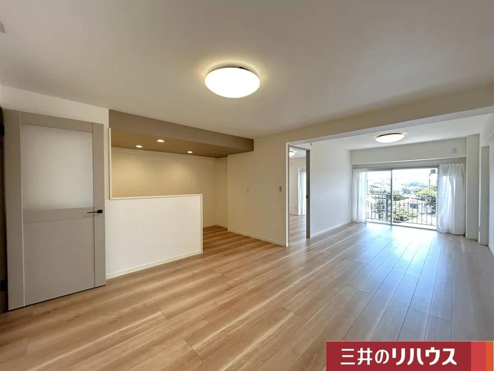 2LDK apartment in Fujisawa, Kanagawa - Photo 1