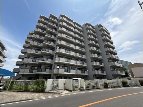 3LDK apartment in Fujisawa, Kanagawa - Photo 1