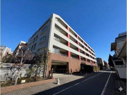 3LDK apartment in Toshima Ward, Tokyo - Photo 1