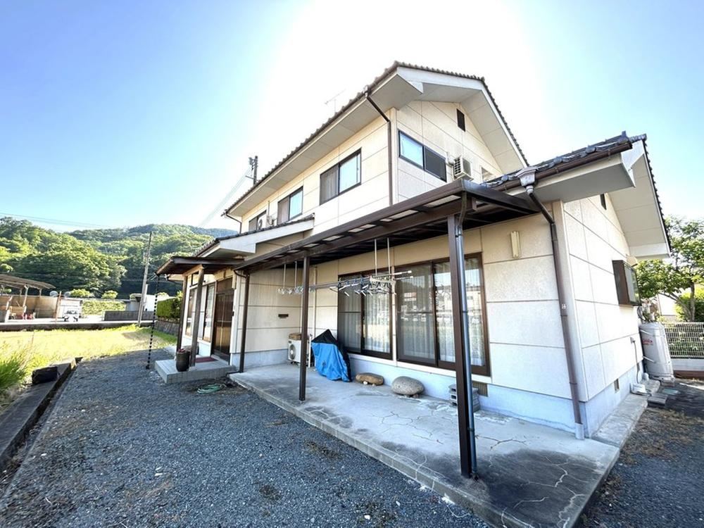 5LDK house in Shobara, Hiroshima - Photo 1