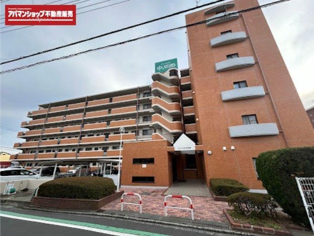 3LDK apartment in Numazu, Shizuoka - Photo 1