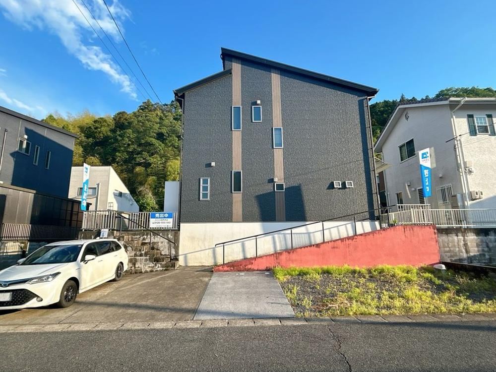 3LDK house in Kudamatsu, Yamaguchi - Photo 1