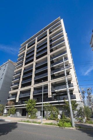 3LDK apartment in Naka Ward, Nagoya, Aichi - Photo 1