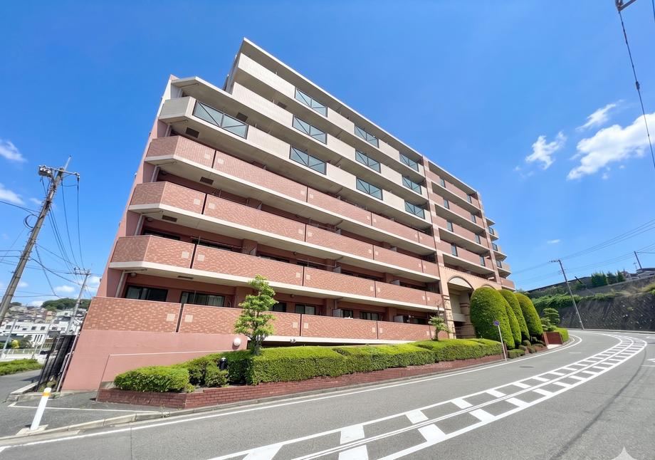 4LDK apartment in Tsuzuki Ward, Yokohama, Kanagawa - Photo 1