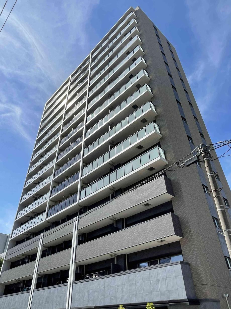 3LDK apartment in Nishi Ward, Nagoya, Aichi - Photo 1