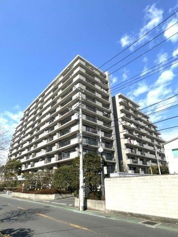 3LDK apartment in Ichikawa, Chiba - Photo 1